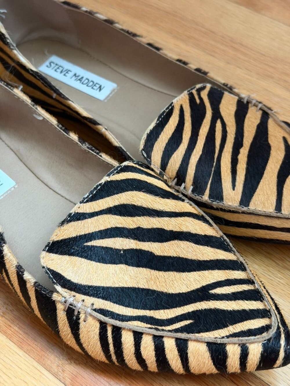 Steve Madden Feather Loafers - Size 7